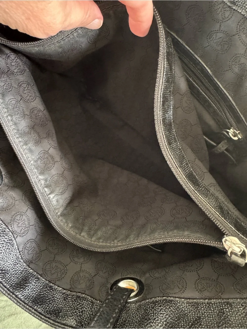 MICHAEL Michael Kors Jet Set Travel Medium Logo Tote Bag